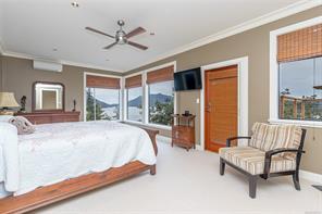 526 Bayview Pl — listing photo 18 of 51