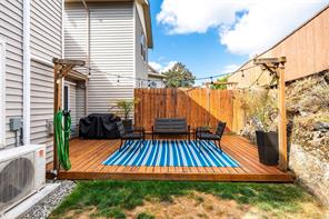 4-2563 MILLSTREAM Rd — listing photo 31 of 33