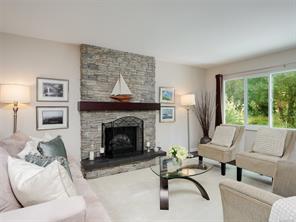 4290 Eastridge Cres, Saanich