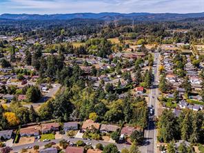 4290 Eastridge Cres — listing photo 55 of 61