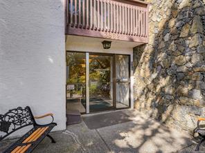 312-3962 Cedar Hill Rd — listing photo 24 of 25