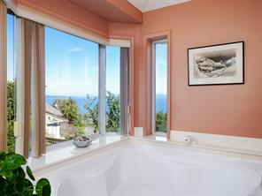 916 Claremont Ave — listing photo 20 of 48