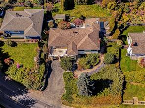 916 Claremont Ave — listing photo 43 of 48