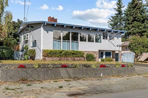376 McCarthy St, Campbell River