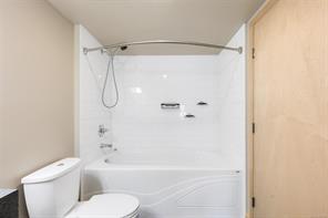 203-787 Tyee Rd — listing photo 36 of 55