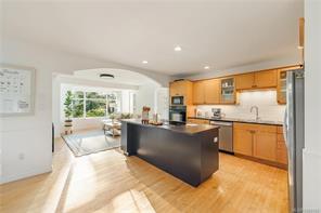 1940 Emma Way — listing photo 45 of 94
