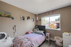 2326 Hoylake Cres — listing photo 17 of 42
