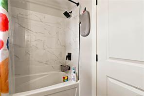 111-2645 Millstream Rd — listing photo 31 of 50