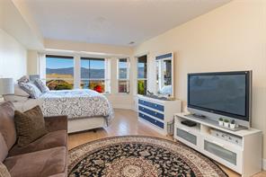 548 Marine View — listing photo 42 of 63