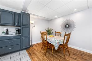 3338 Glacier St — listing photo 17 of 42