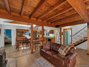 1371 Hooley Rd — listing photo 19 of 78