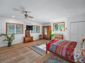 1371 Hooley Rd — listing photo 35 of 78