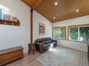 1371 Hooley Rd — listing photo 38 of 78