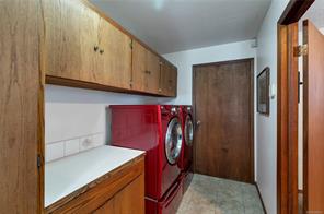 1930 Gillian Pl — listing photo 30 of 50
