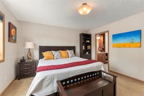 303-1158 Fairfield Rd — listing photo 17 of 29