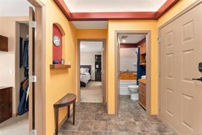 303-1158 Fairfield Rd — listing photo 21 of 29