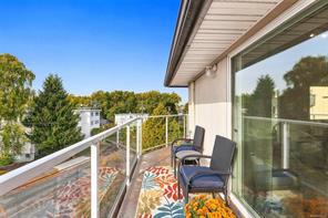 303-1158 Fairfield Rd — listing photo 27 of 29