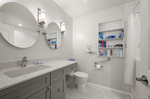 1-950 Braidwood Rd — listing photo 25 of 41