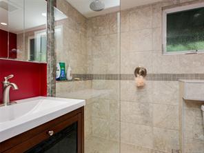 6232 Rodolph Rd — listing photo 20 of 33