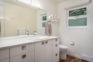 11041 Chemainus Rd — listing photo 29 of 50