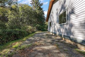 8133 Miracle Close — listing photo 36 of 47