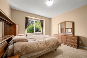 2464 Stirling Cres — listing photo 32 of 75
