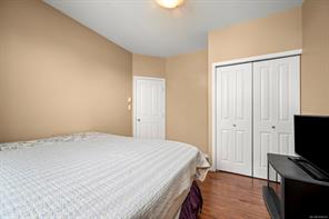 2464 Stirling Cres — listing photo 37 of 75