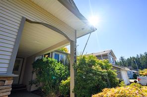 2464 Stirling Cres — listing photo 58 of 75