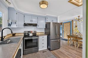 2169 Regent Rd — listing photo 17 of 48