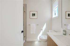 2-1514 Foul Bay Rd — listing photo 35 of 43