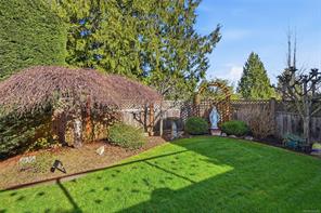 211 Saturna Dr — listing photo 56 of 60
