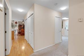 950 McDonald St — listing photo 38 of 62