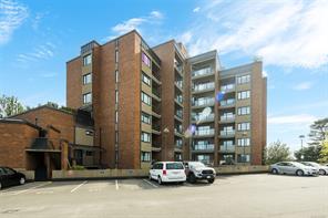 602-103 Gorge Rd — listing photo 40 of 44