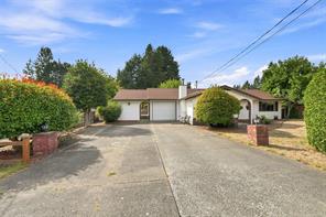 517 Hall Rd, Qualicum Beach