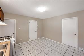 124 St. Andrews St — listing photo 20 of 65