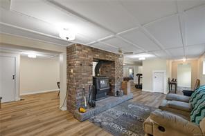 556 Coal Harbour Rd — listing photo 32 of 54