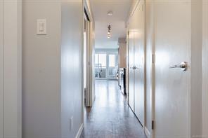 302-517 Fisgard St — listing photo 18 of 28