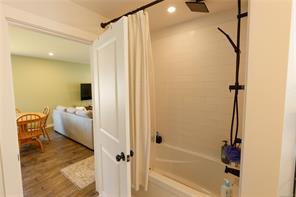 2131 Minto Ave — listing photo 18 of 26