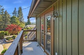 1843 Amelia Cres — listing photo 21 of 55