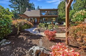 1843 Amelia Cres — listing photo 43 of 55