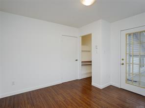 3092 Albany St — listing photo 13 of 25
