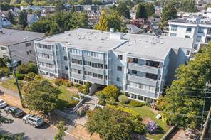 101 1050 Park Blvd, Victoria