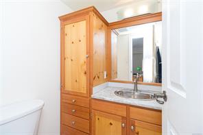 101-1050 Park Blvd — listing photo 18 of 26