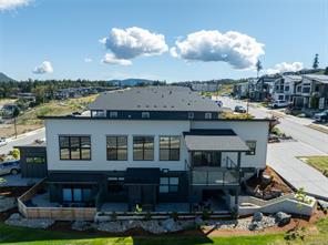 3227 Woodrush Dr — listing photo 33 of 33