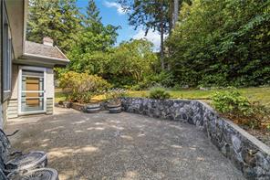 4343 Emily Carr Dr — listing photo 36 of 47