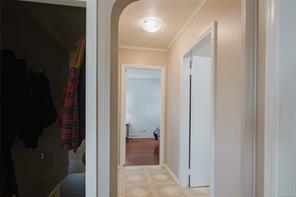 4374 Maitland St — listing photo 19 of 50