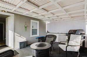 4374 Maitland St — listing photo 29 of 50