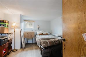 4374 Maitland St — listing photo 34 of 50