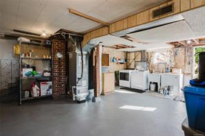 4374 Maitland St — listing photo 40 of 50