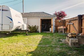 4374 Maitland St — listing photo 45 of 50